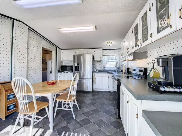 12210 MONTEVISTA DR, Clermont, FL 34711