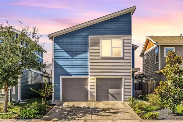 4323 Robertson ST, Houston, TX 77009