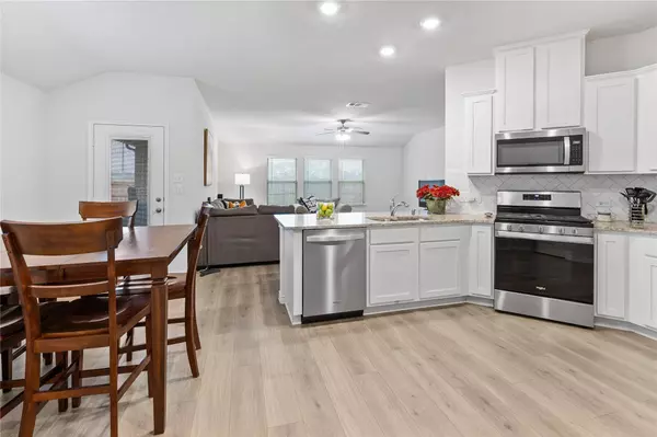 4308 Forest Bend Road, Denton, TX 76208