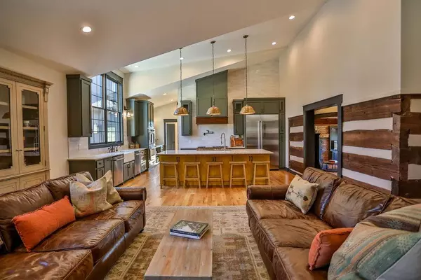 1554 Latimer Ln, Hendersonville, TN 37075