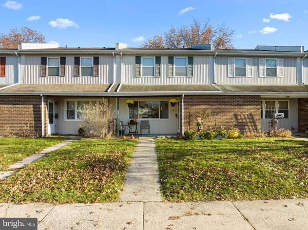 230 DAFFODIL CT, Quakertown, PA 18951