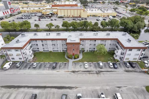 1280 NW 43rd Ave #206, Lauderhill, FL 33313