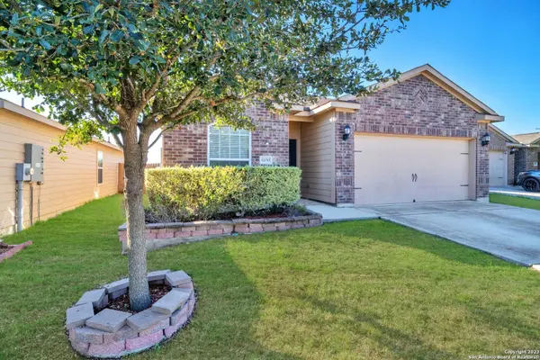 12150 LUCKEY SMT, San Antonio, TX 78252-2327