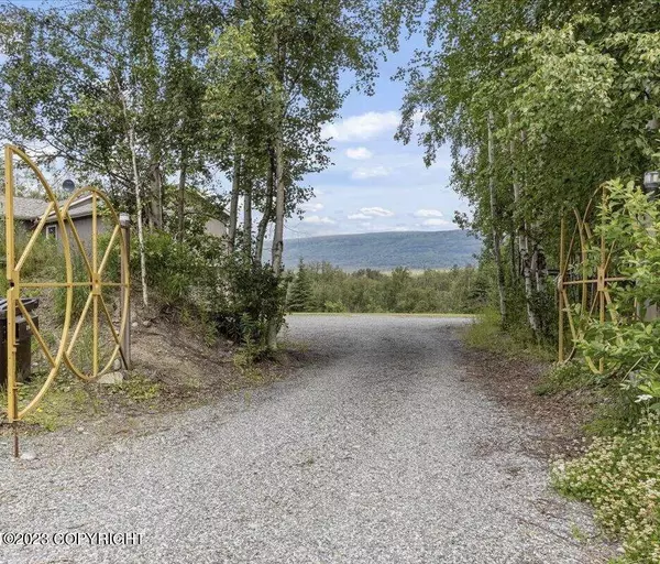 2791 W Schrock RD, Wasilla, AK 99623