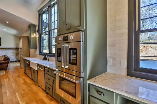 1554 Latimer Ln, Hendersonville, TN 37075