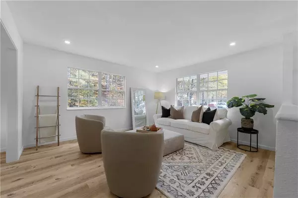 874 Plainville PL SW, Atlanta, GA 30331