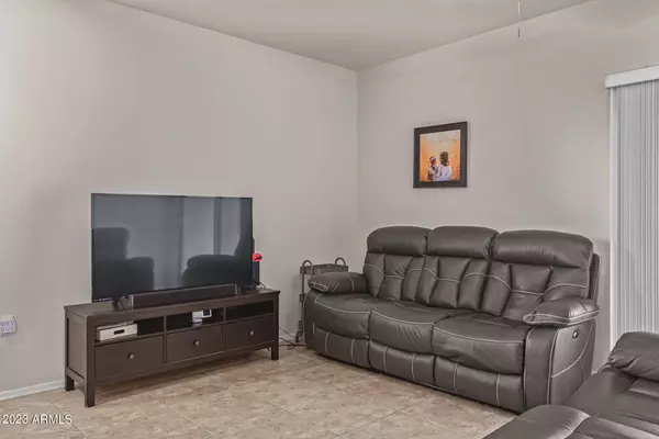 11516 E SUNFLOWER Lane, Florence, AZ 85132