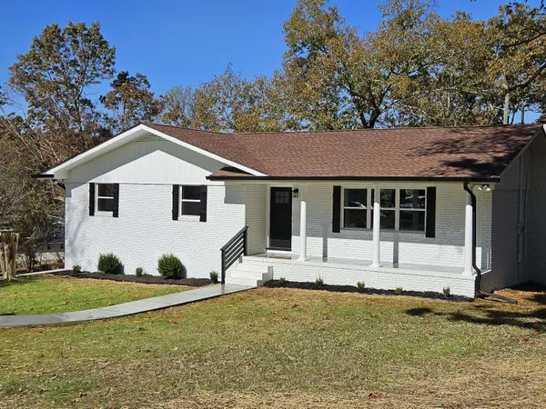 1600 Colorado St, Hixson, TN 37343