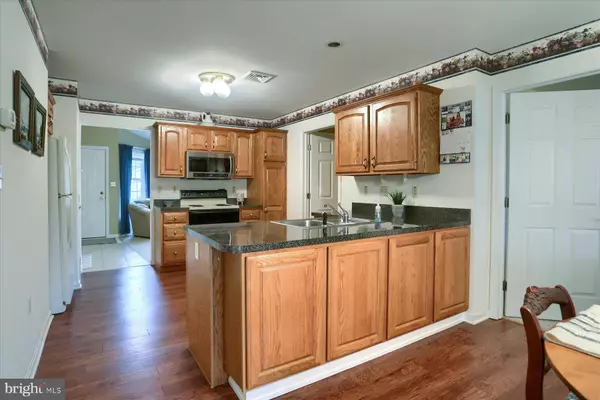 11 MEL RON CT, Carlisle, PA 17015