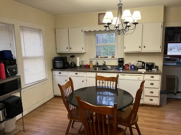 103 Reagan DR, Eureka, IL 61530