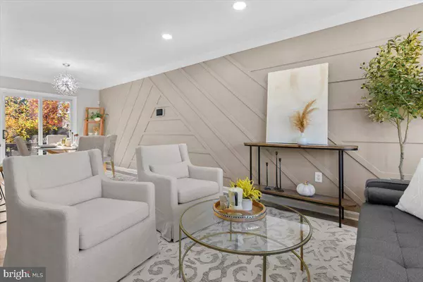 13566 PRINCEDALE DR, Woodbridge, VA 22193