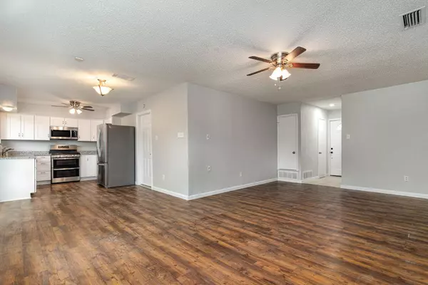 4222 Main Street, Rowlett, TX 75088