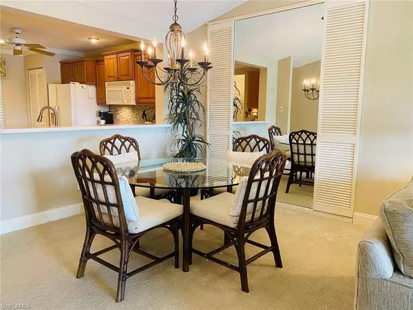 3675 Amberly CIR #C308, Naples, FL 34112