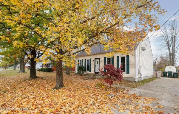 9310 Sue Helen Dr, Louisville, KY 40299