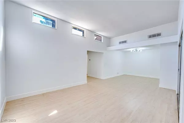 4313 Devlin Green Court, Las Vegas, NV 89110