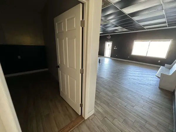 3335 West Ave, Ocean City, NJ 08226