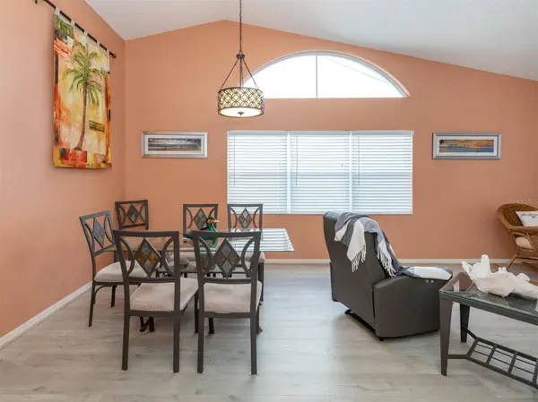 4194 SUMMERTREE RD, Venice, FL 34293