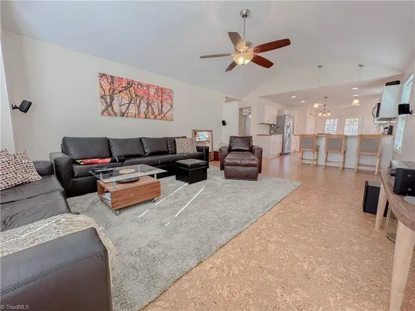 303 Amhurst AVE, High Point, NC 27260