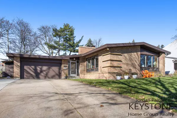 2537 Union NE Avenue, Grand Rapids, MI 49505