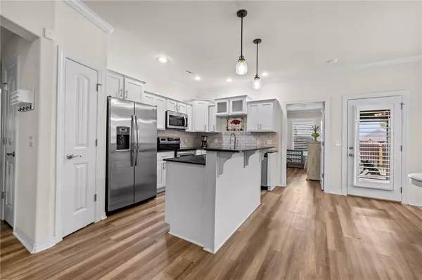 4506 W Divide Drive, Fayetteville, AR 72704