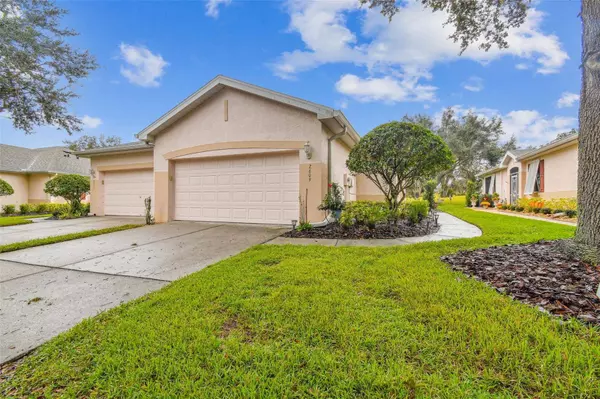 2609 EAGLE GREENS DR #2609, Plant City, FL 33566