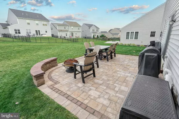 825 SPIGOLD CT, Mechanicsburg, PA 17055