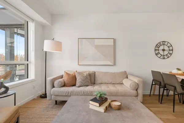 11639 227 ST #407, Maple Ridge, BC V2X 9B2