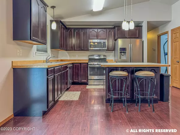 4840 N Lacy Ilene WAY, Wasilla, AK 99654