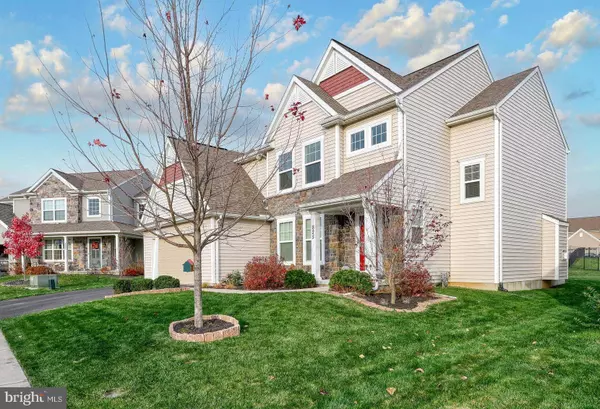 825 SPIGOLD CT, Mechanicsburg, PA 17055