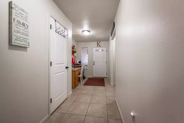 272 S Main ST, Ivins, UT 84738