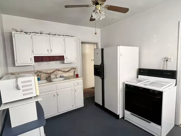 1006 Tabor ST, Indianapolis, IN 46203