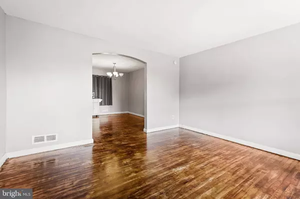 3338 WALLFORD DR, Dundalk, MD 21222