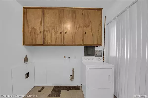 28611 PARKWOOD Street, Inkster, MI 48141