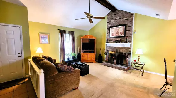 6601 Andora DR, Charlotte, NC 28227