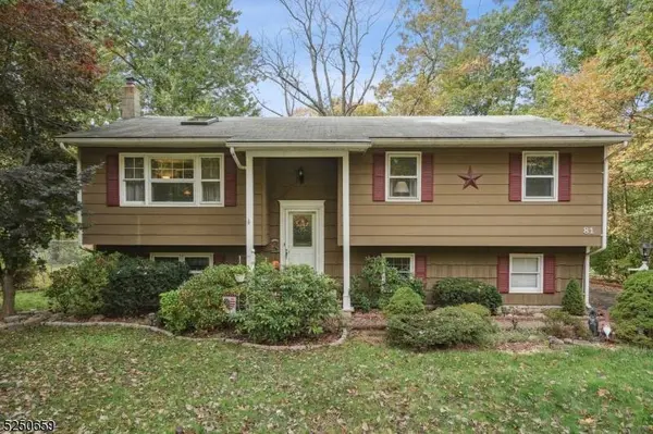 81 Greenhill Rd, Vernon Twp., NJ 07419