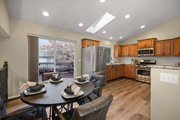 6706 S Baymont St, Spokane, WA 99224