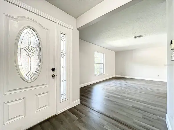 7802 BARBERRY DR, Orlando, FL 32835