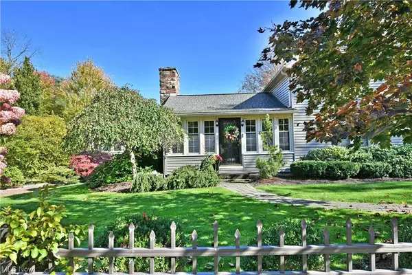 1835 Warner RD, Hubbard, OH 44425