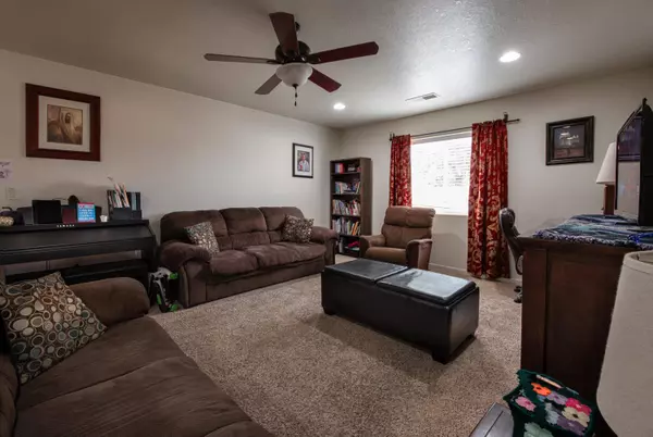 272 S Main ST, Ivins, UT 84738