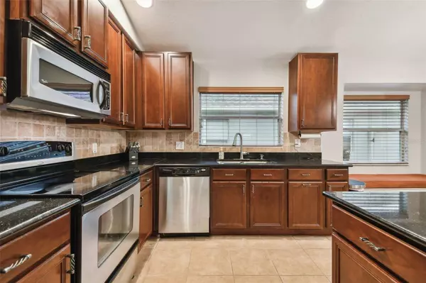 3631 OLDE LANARK DR, Land O Lakes, FL 34638