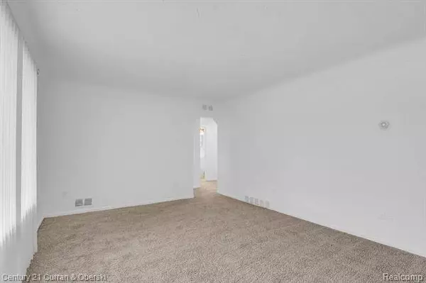 28611 PARKWOOD Street, Inkster, MI 48141