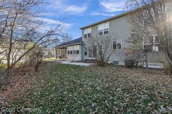 16925 BROADVIEW Drive, East Lansing, MI 48823