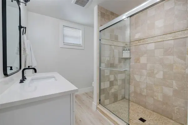 3030 ASHTON RD, Sarasota, FL 34231