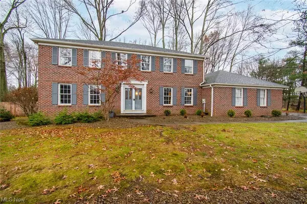 3726 Joyce Ann DR, Canfield, OH 44511