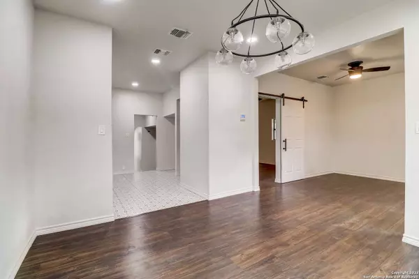 109 Teresa, San Antonio, TX 78214