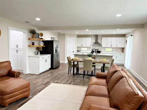 224 Avenue D, Point, TX 75472