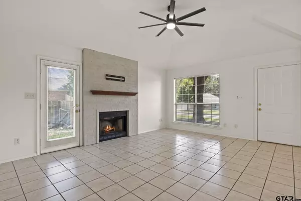 7009 Private Road 4638, Mt Pleasant, TX 75455