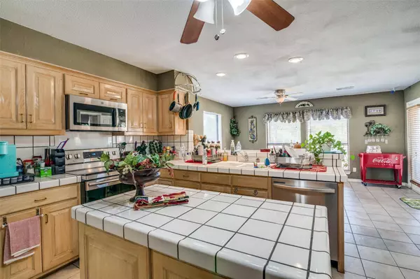 5114 Locust Grove Road, Garland, TX 75043