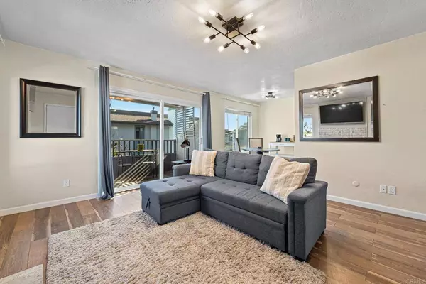 3217 Midway #604, San Diego, CA 92110