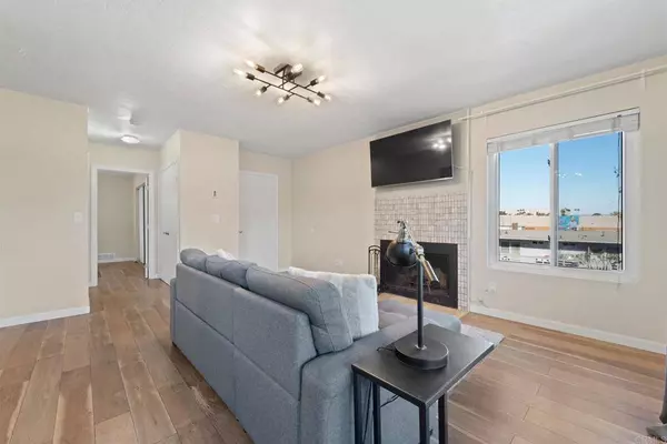 3217 Midway #604, San Diego, CA 92110